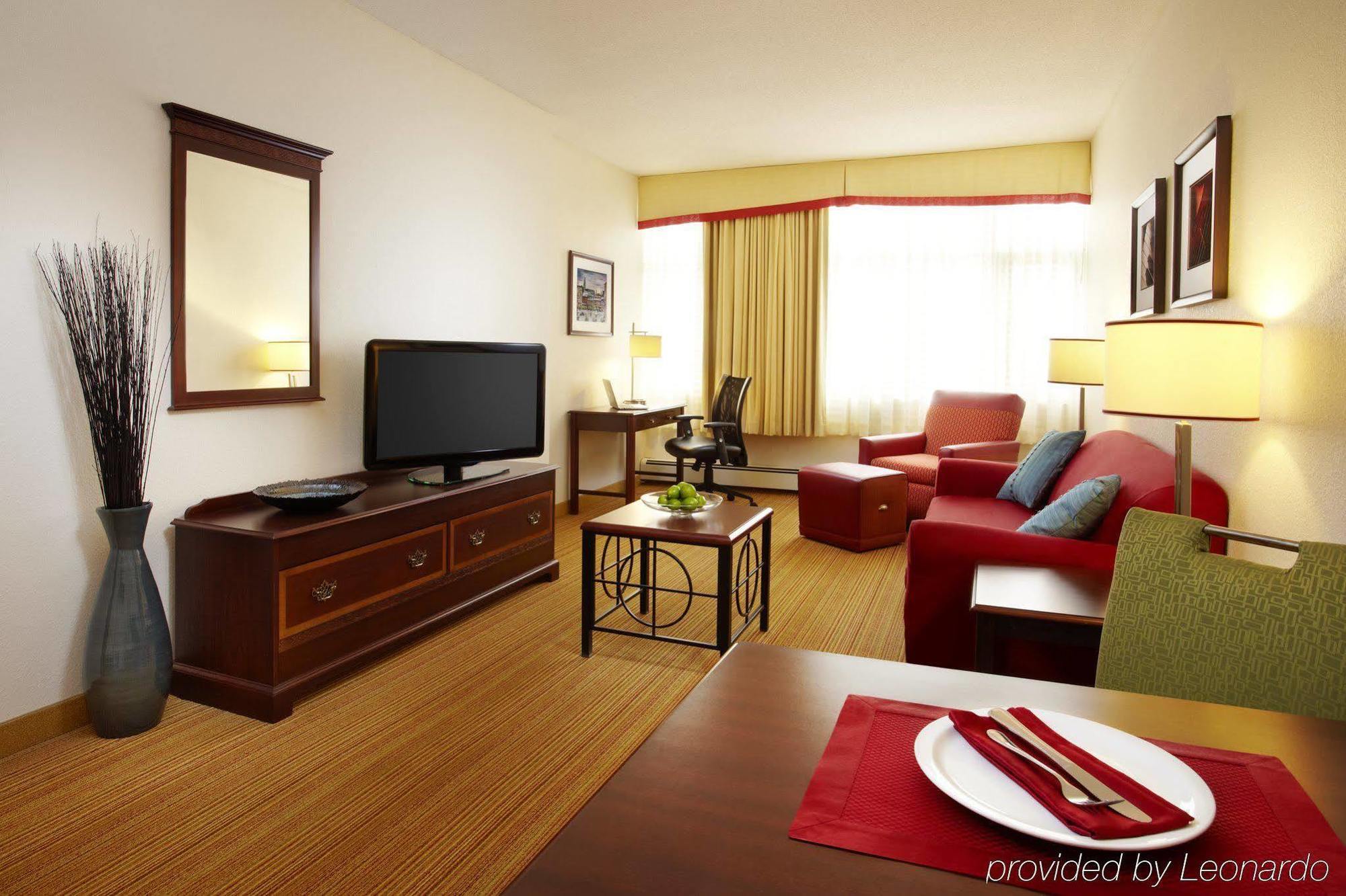 The Carleton Suite Hotel Ottawa Exterior foto